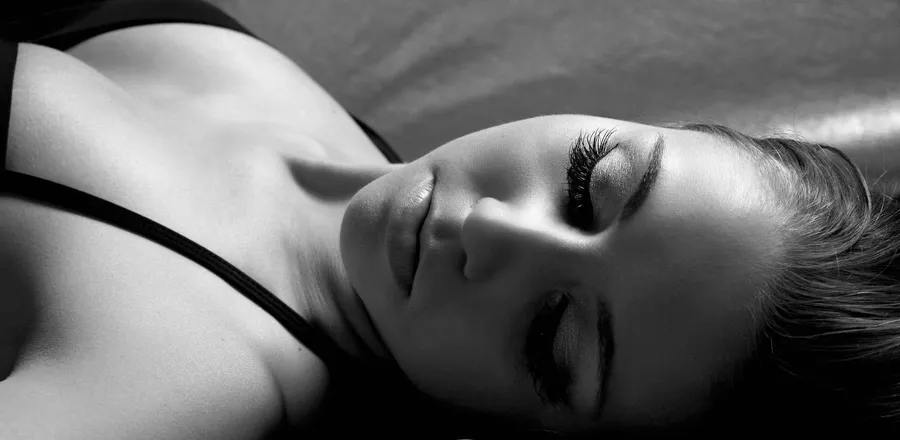 OnlyFans cuenta yourgirlfriendjojo header 2