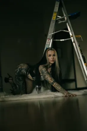 OnlyFans cuenta tattoojane header 2