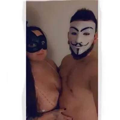 OnlyFans cuenta mrandmrsmaskedvip avatar 1