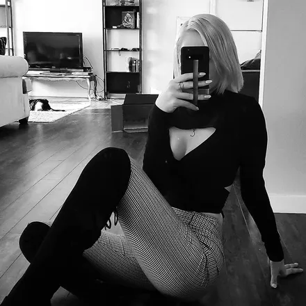 OnlyFans cuenta estellagoddess header 2