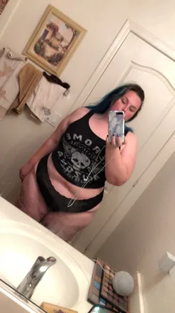 OnlyFans cuenta aaryn420 header 2