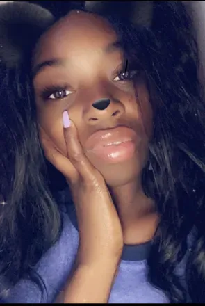 OnlyFans cuenta prettyzemora avatar 1