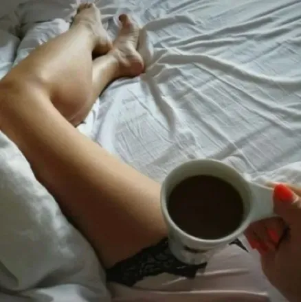 OnlyFans cuenta feetsandmorexxxxx header 2