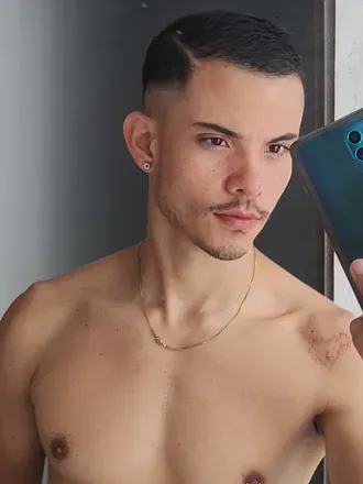 OnlyFans account  ryanmonart avatar 1