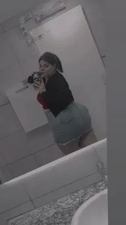 OnlyFans cuenta bellagorda avatar 1
