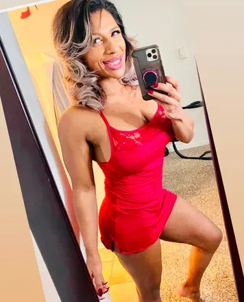 OnlyFans cuenta stellasjourney1 avatar 1