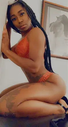 OnlyFans account  ivykisses77 avatar 1