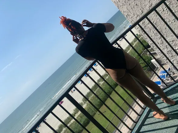 OnlyFans cuenta caramel_sin avatar 1