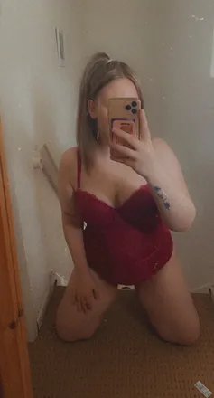 OnlyFans cuenta jessicaalouise header 2