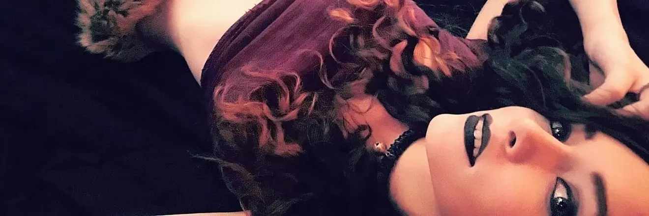 OnlyFans cuenta gothicmattel header 2