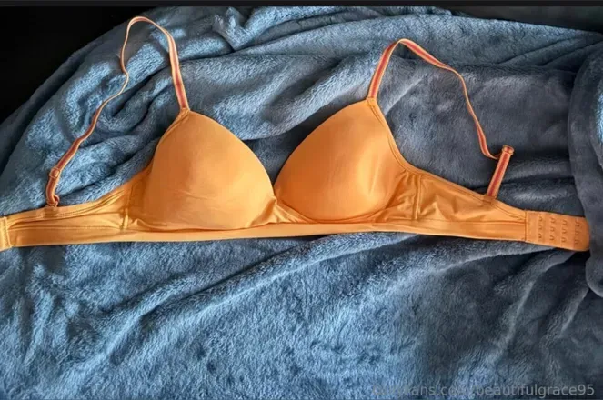 OnlyFans cuenta beautifulgrace_free header 2