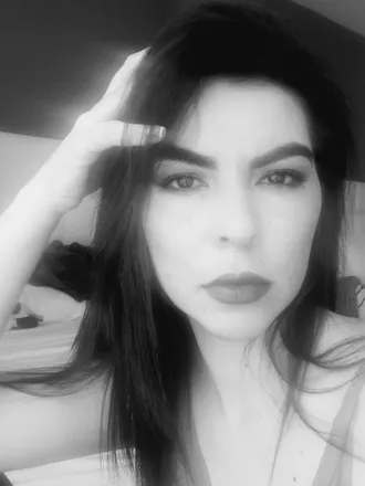 OnlyFans cuenta liana221 header 2
