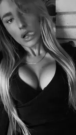 OnlyFans cuenta lilblondy17 avatar 1