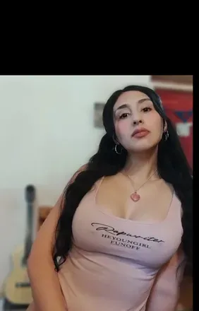 OnlyFans account  iselem header 2