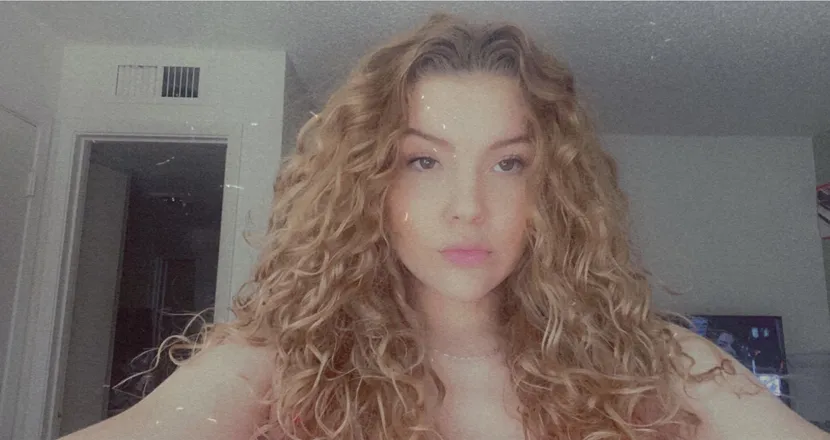 OnlyFans cuenta laurenxxl header 2