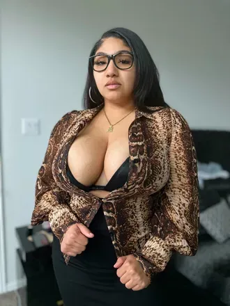 OnlyFans account  mizzmelons avatar 1