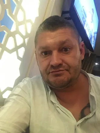OnlyFans cuenta u225371470 header 2