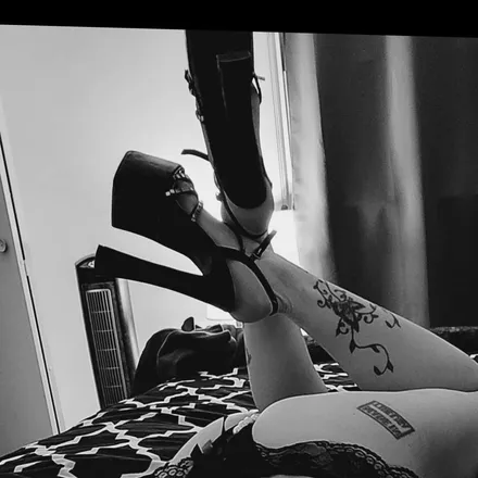 OnlyFans cuenta luvin_nsexy header 2