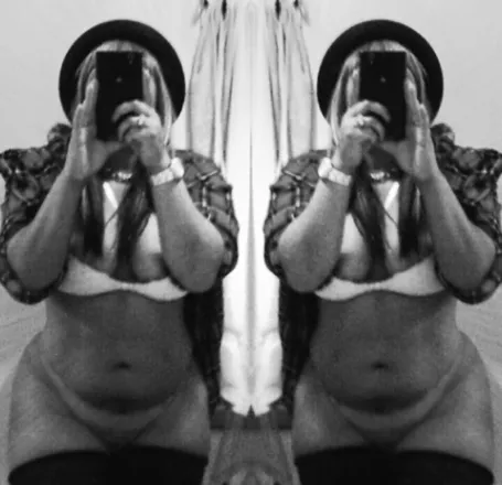 OnlyFans cuenta honeybunzzz32 header 2