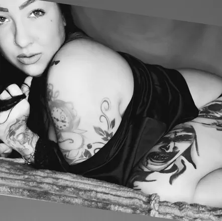 OnlyFans cuenta cherry_kiss_96 header 2