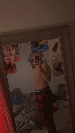 OnlyFans cuenta itz_mffinley header 2
