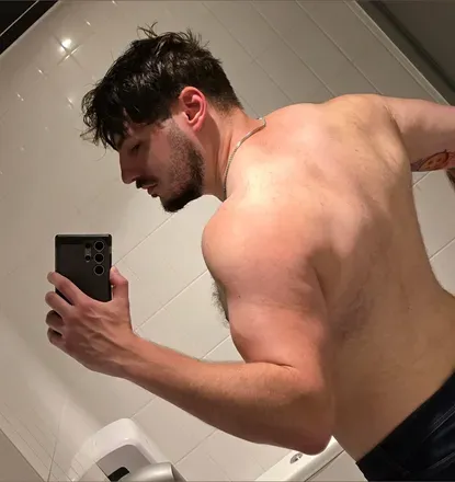 OnlyFans cuenta xenoverse94 avatar 1
