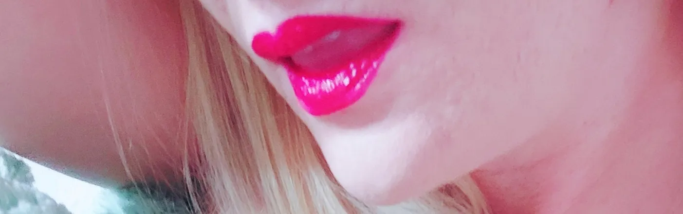 OnlyFans cuenta whatwillowwants header 2