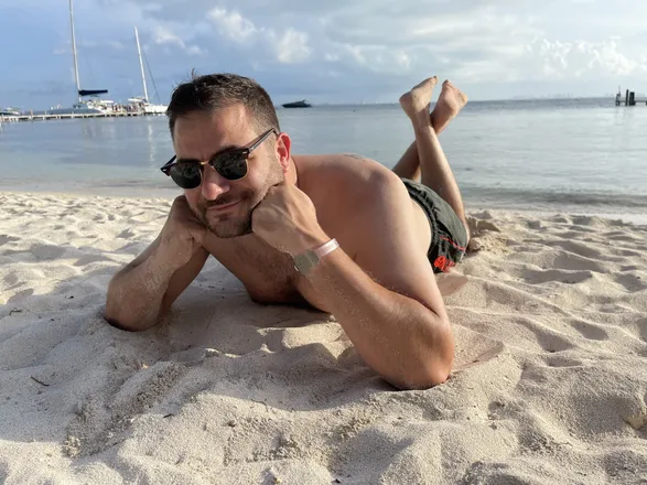 OnlyFans cuenta dadbod4eva header 2