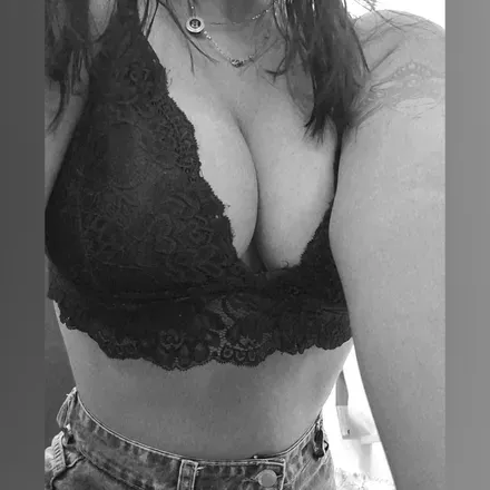 OnlyFans cuenta fiery.brunette avatar 1
