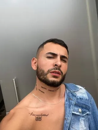 OnlyFans cuenta u195818591 header 2