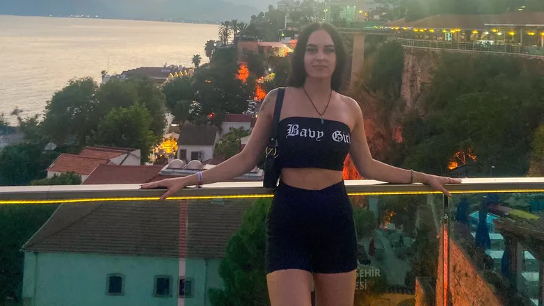 OnlyFans cuenta junemoon04 header 2