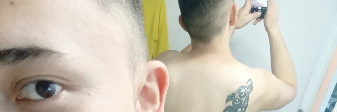 OnlyFans account  carlos.paisam header 2