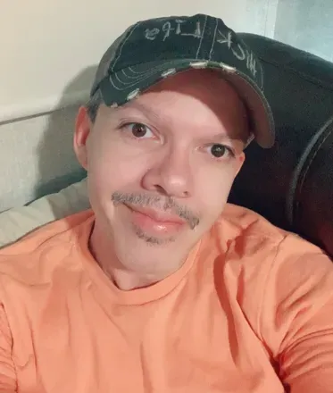 OnlyFans account  openyourmind75 avatar 1