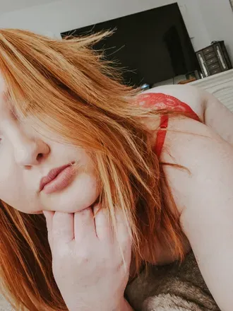 OnlyFans cuenta autumflowerbby avatar 1