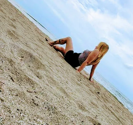 OnlyFans cuenta u18928135 header 2