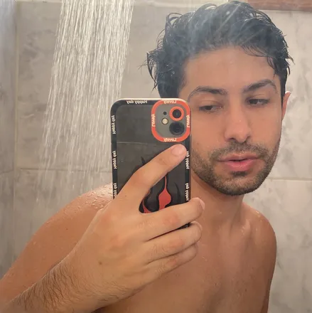 OnlyFans cuenta vittorlacck header 2