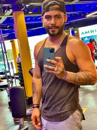 OnlyFans cuenta francesco2525 avatar 1