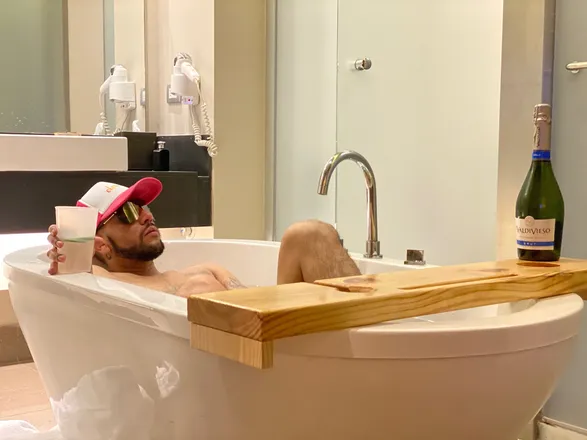 OnlyFans cuenta alfredomolko header 2