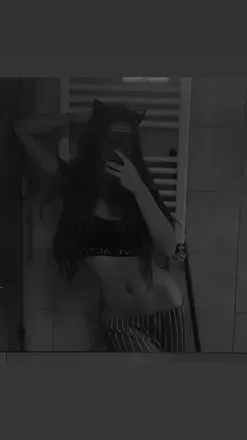 OnlyFans cuenta tuweiki avatar 1