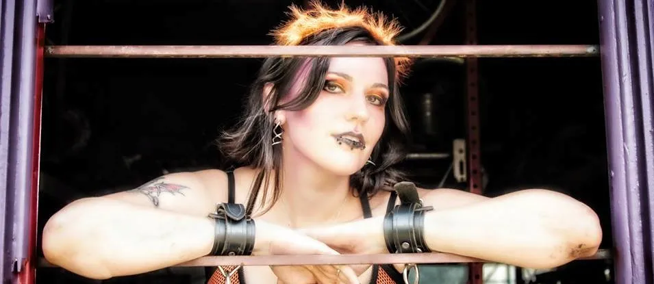 OnlyFans cuenta fiernaweary header 2