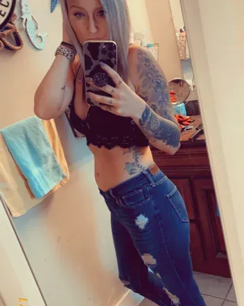 OnlyFans cuenta tattedhippie87 avatar 1