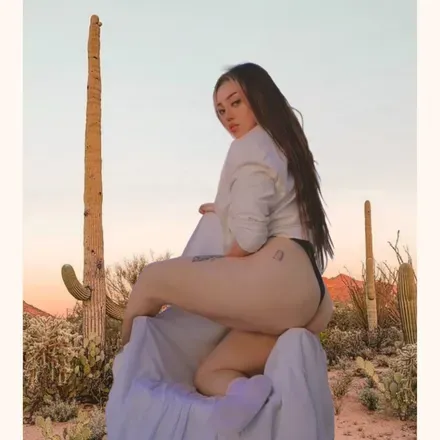 OnlyFans cuenta mousat avatar 1
