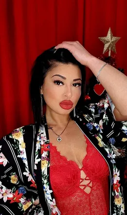 OnlyFans cuenta annemaria322 header 2