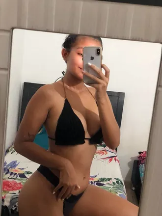 OnlyFans cuenta tumorenita_12 header 2