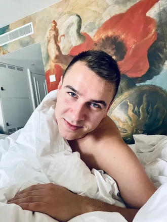 OnlyFans cuenta luca1208 header 2