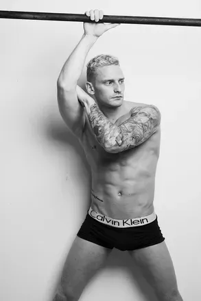OnlyFans cuenta martinspell2 header 2
