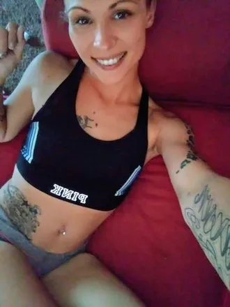OnlyFans cuenta ashleemarie843 header 2
