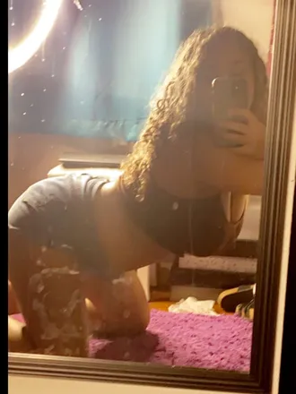 OnlyFans cuenta uwillloveithere header 2