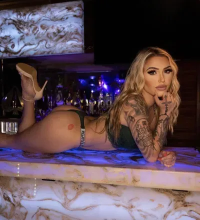 OnlyFans cuenta arielwithkinks header 2