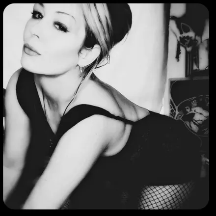 OnlyFans cuenta mamavitally header 2